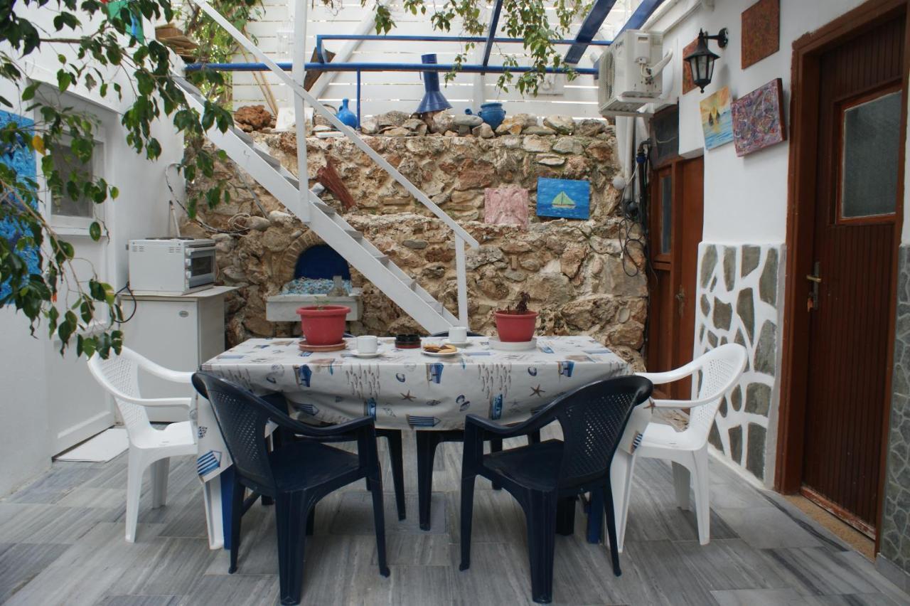 Hotel Eleftheria Parikia  Bagian luar foto